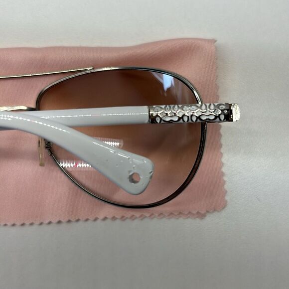 Sunglasses - Picture 6 of 9